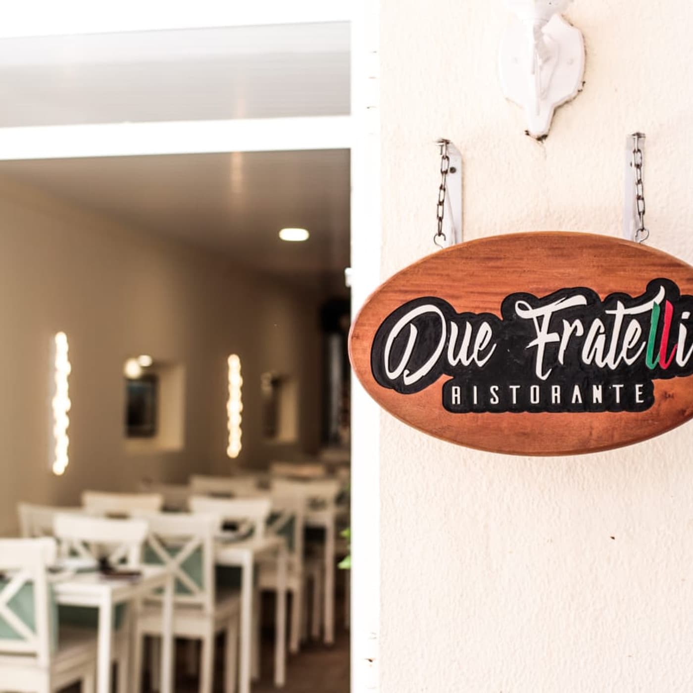 Entrada do Due Fratelli Ristorante em Setúbal